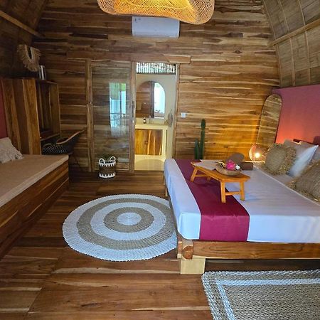 Hotel Les Sables Blancs - Adults Only - Gili Islands Exterior photo