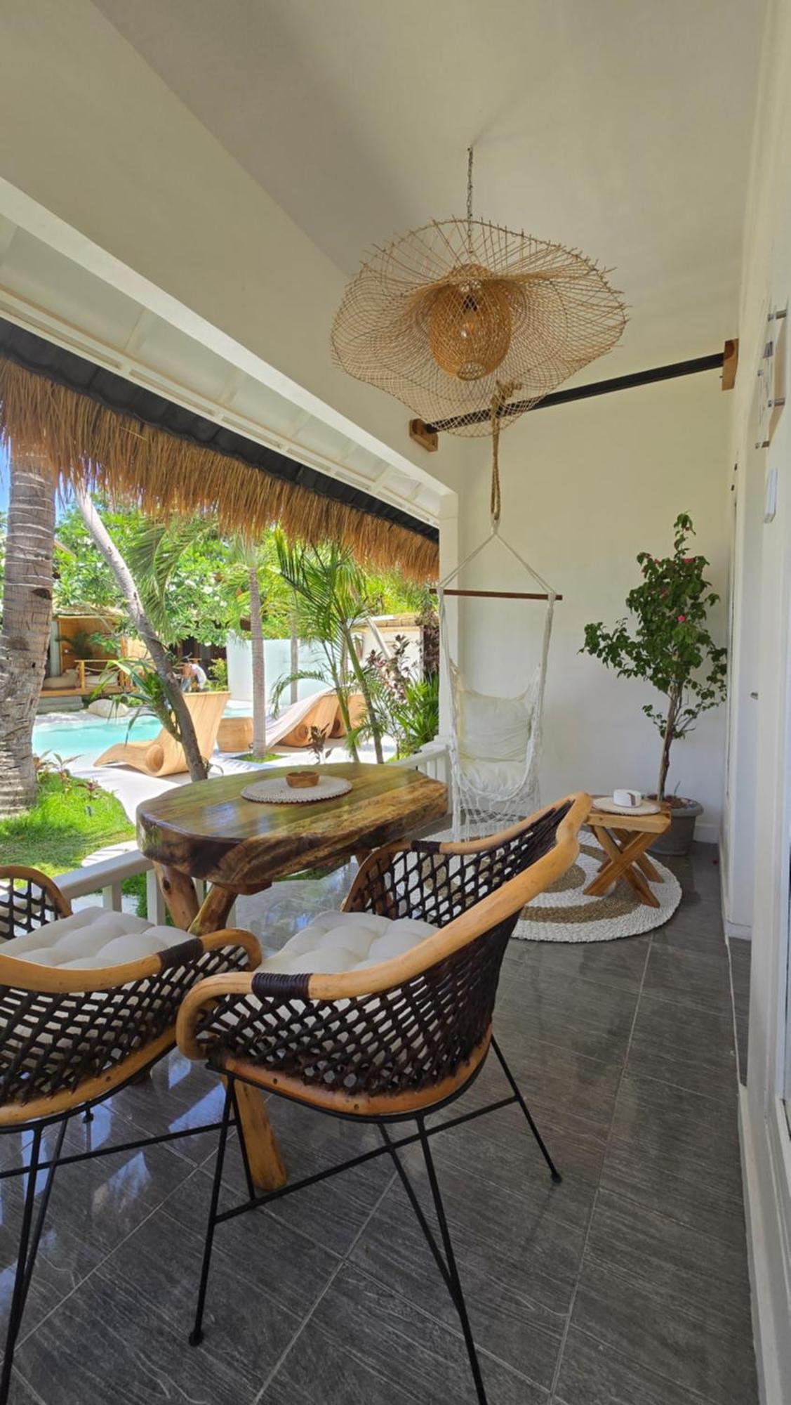 Hotel Les Sables Blancs - Adults Only - Gili Islands Exterior photo