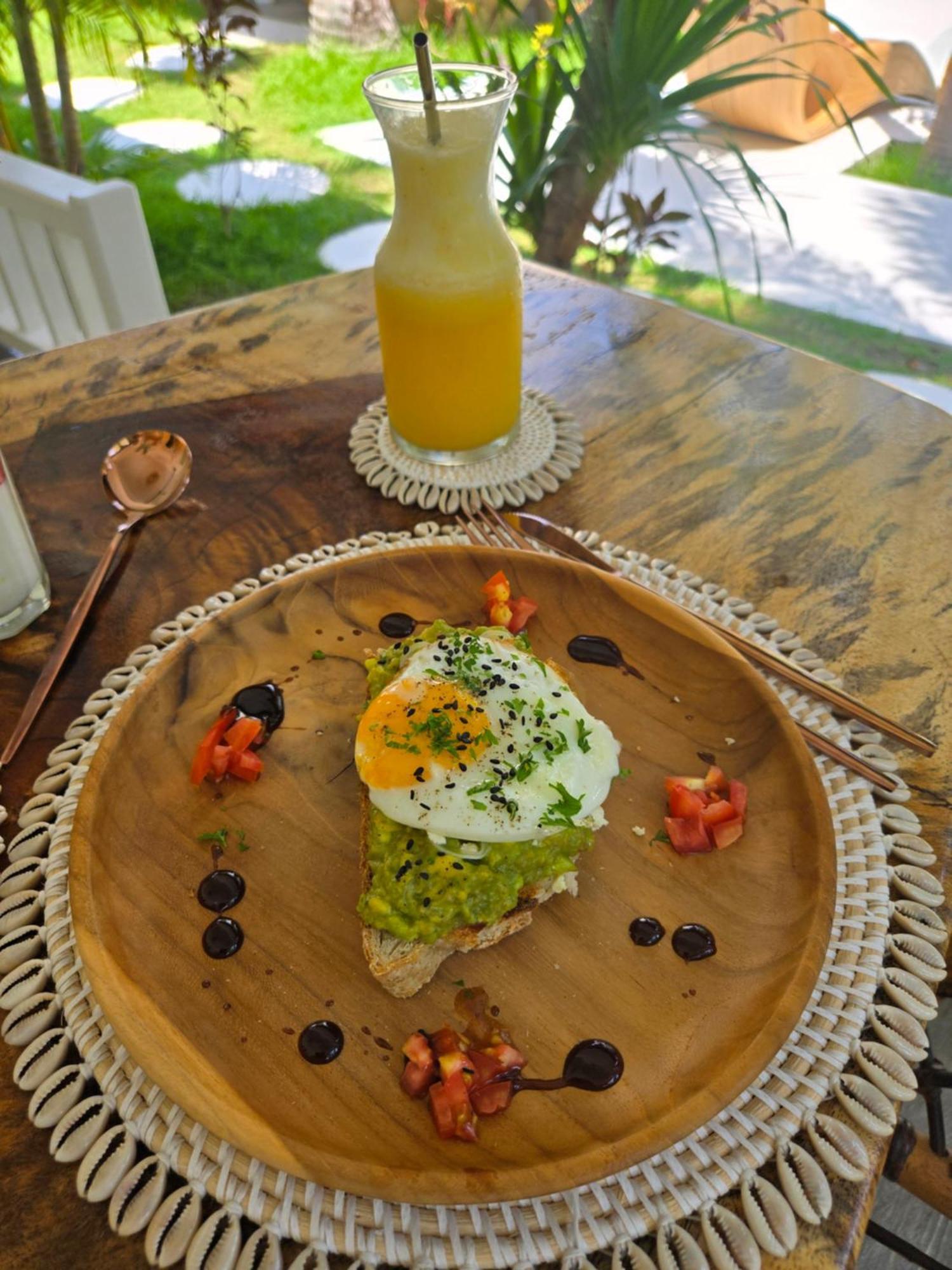 Hotel Les Sables Blancs - Adults Only - Gili Islands Exterior photo
